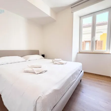 Palazzo Saba Tirabora Short Rent *