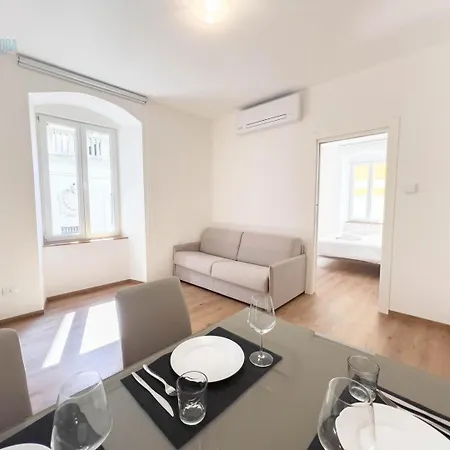 Palazzo Saba Tirabora Short Rent *