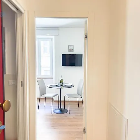 Palazzo Saba Tirabora Short Rent Apartment *