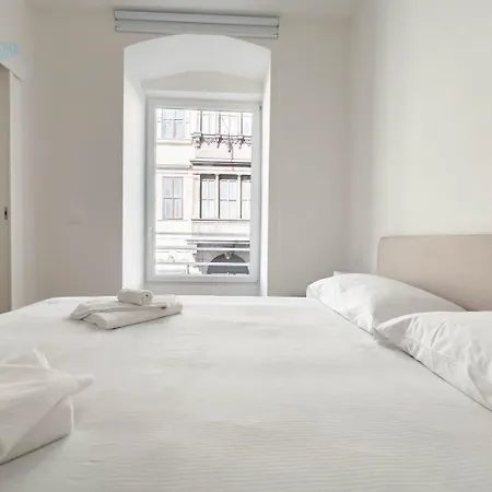 Lägenhet Palazzo Saba Tirabora Short Rent *