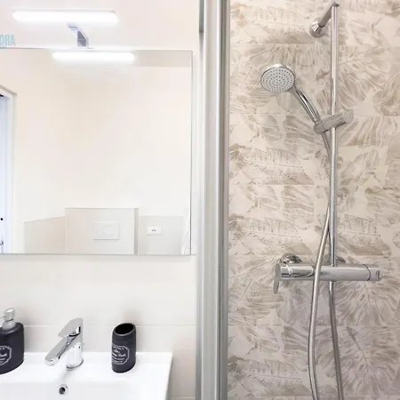 Palazzo Saba Tirabora Short Rent 트리에스테